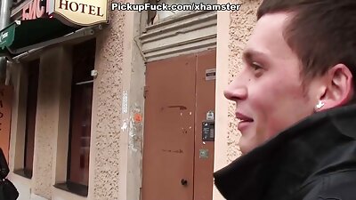 Tânăr adolescent plimbări Dick pe video de sex de casă