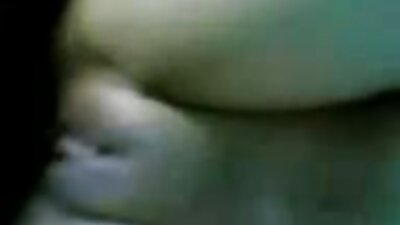 Fată sexy uimitoare în stil cățeluș pentru ultima oară